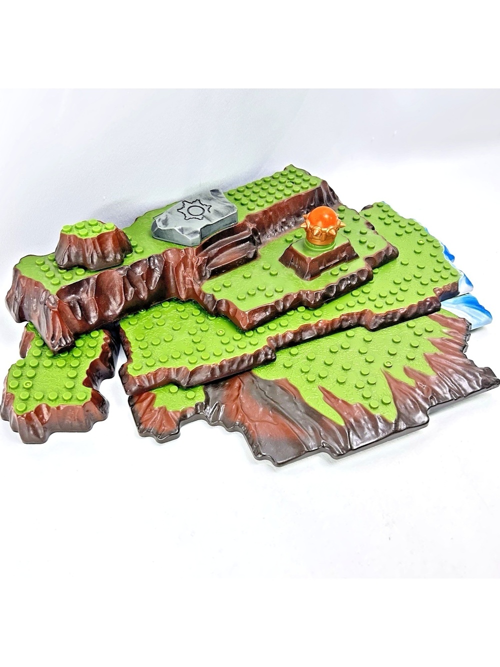Mega Bloks Dragons Terrain Pieces Green Base Plates **Read**